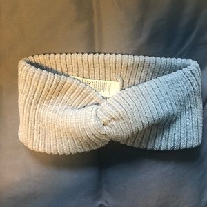 American Eagle Knit Headband